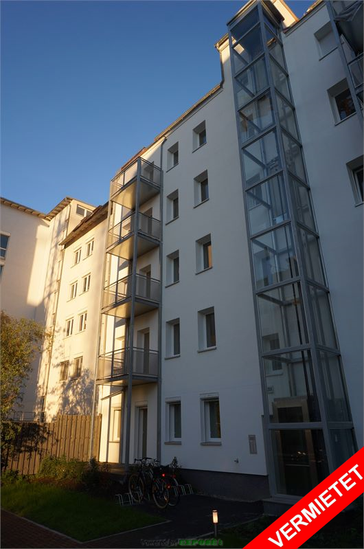 2-Zimmer-Apartment mit Balkon 2-Zimmer-Apartment mit Balkon
