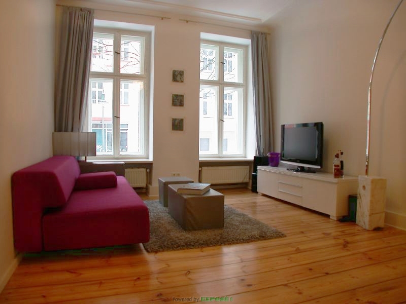 Prenzlauer Berg – Gemütlichkeit im Zentrum Prenzlauer Bergs – Zwei-Zimmer Apartment Prenzlauer Berg – Gemütlichkeit im Zentrum Prenzlauer Bergs – Zwei-Zimmer Apartment