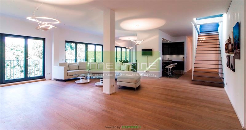Exklusives Penthouse 327m² mit herrlichem Ausblick über die 160m² Dachterrasse Exklusives Penthouse 327m² mit herrlichem Ausblick über die 160m² Dachterrasse