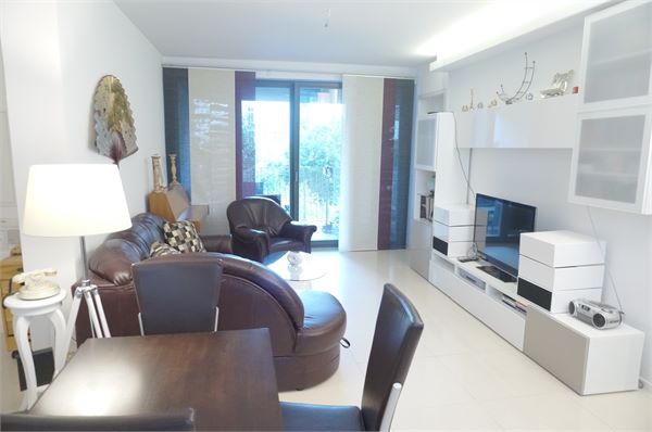Modernes und schönes 3-Zimmer Apartment in Friedrichshain