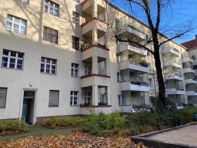 KAPITALANLAGE: vermietetes 3-Zimmer-Appartement mit Balkon KAPITALANLAGE: vermietetes 3-Zimmer-Appartement mit Balkon
