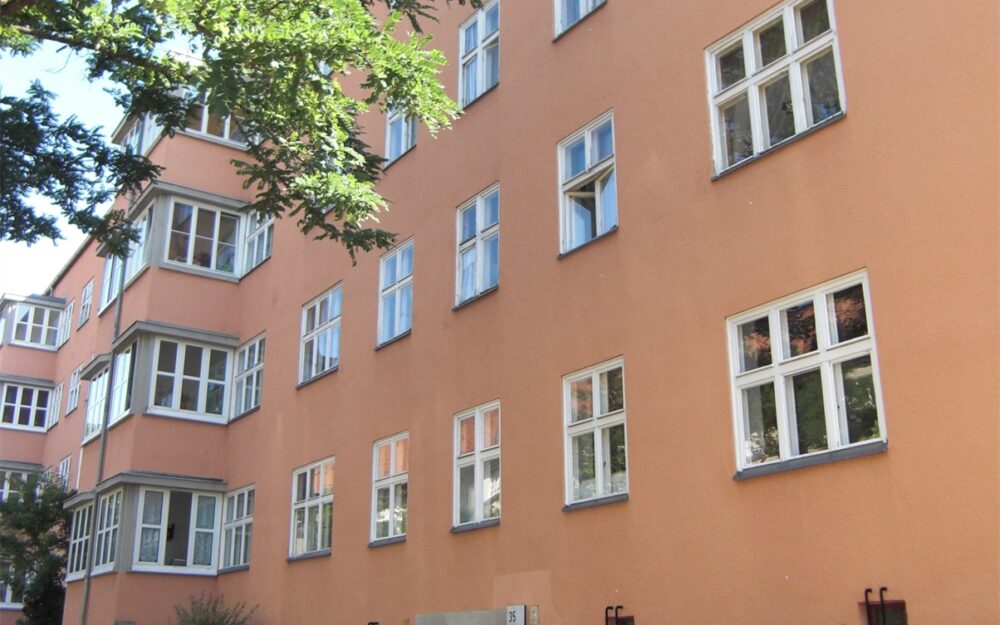 KAPITALANLAGE: vermietetes 3-Zimmer-Appartement mit Wintergarten in Schöneberg