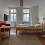 Wohnen in der Nähe des Volksparkes Friedrichshain ab September verfügbar